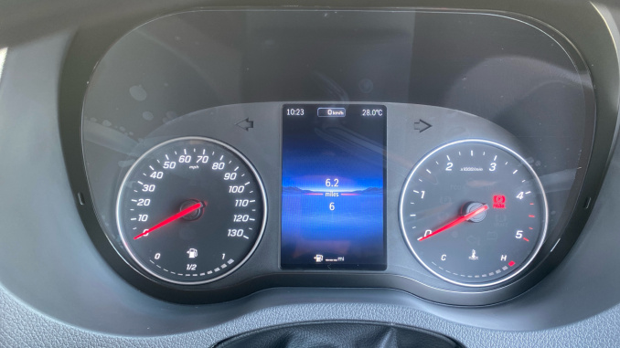 Mercedes-Benz Sprinter 315Cdi L3 Diesel Rwd 3.5t H2 Pro Van 9G-Tronic - Image 19